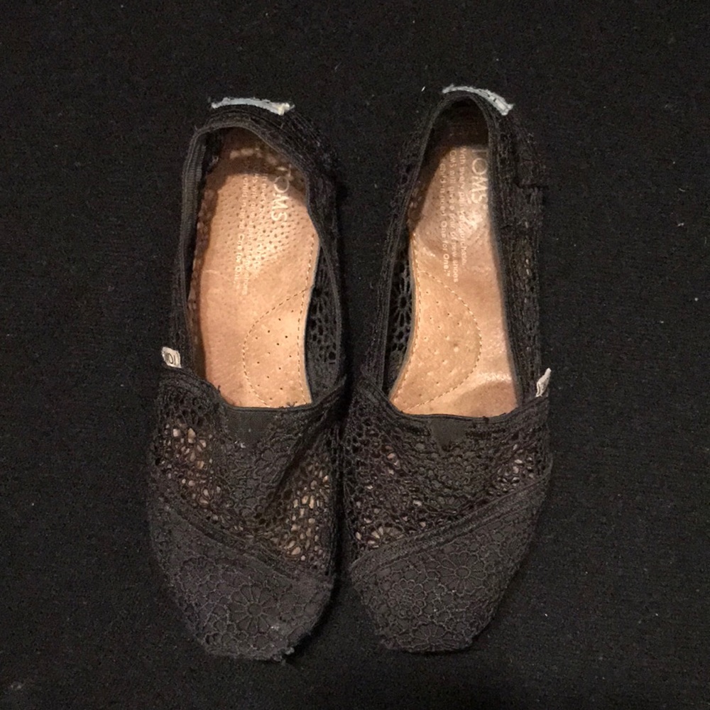 TOMS shoes